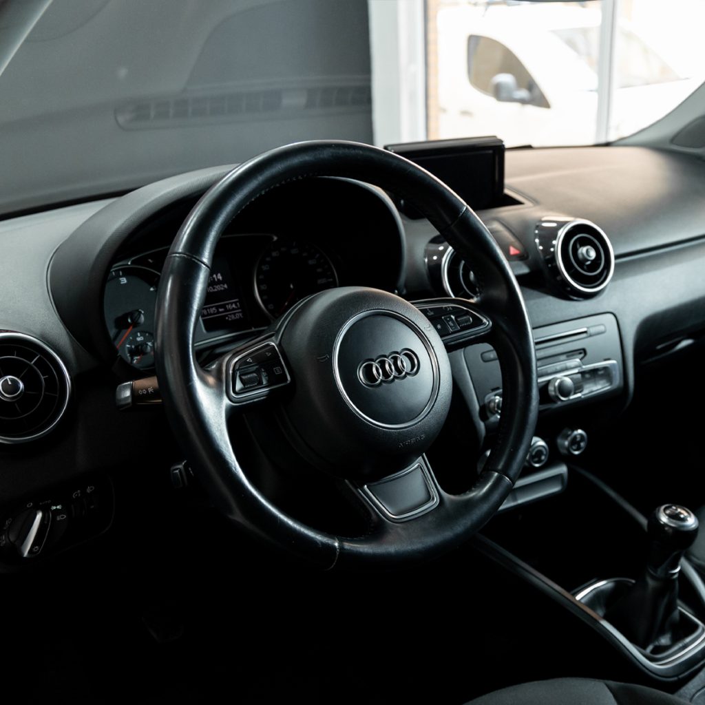 AUDI A1 1.4 TDI 90CV