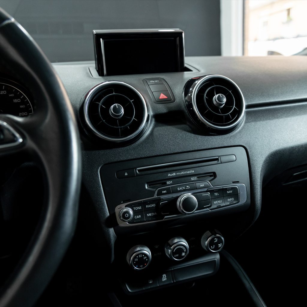 AUDI A1 1.4 TDI 90CV